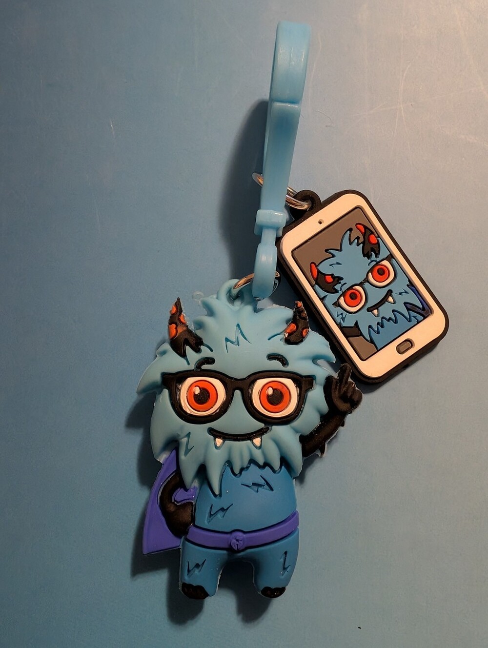2022 Kids Heart Challenge Collectible "Lee" Keychain